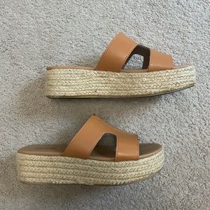 Qupid platform slide sandal